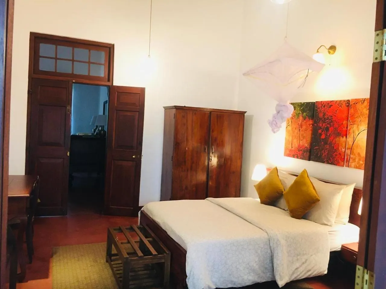 Colonial Residence Kandy Villa